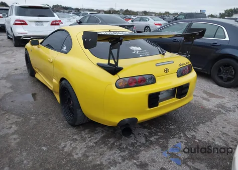 1995 Toyota Supra z USA, uszkodzony, nr VIN JZA800028841